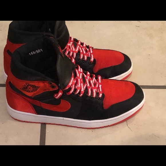 Air Jordan 1 satin, #168 of 501. Very rare. Only worn a few times. - Picture 8 of 9